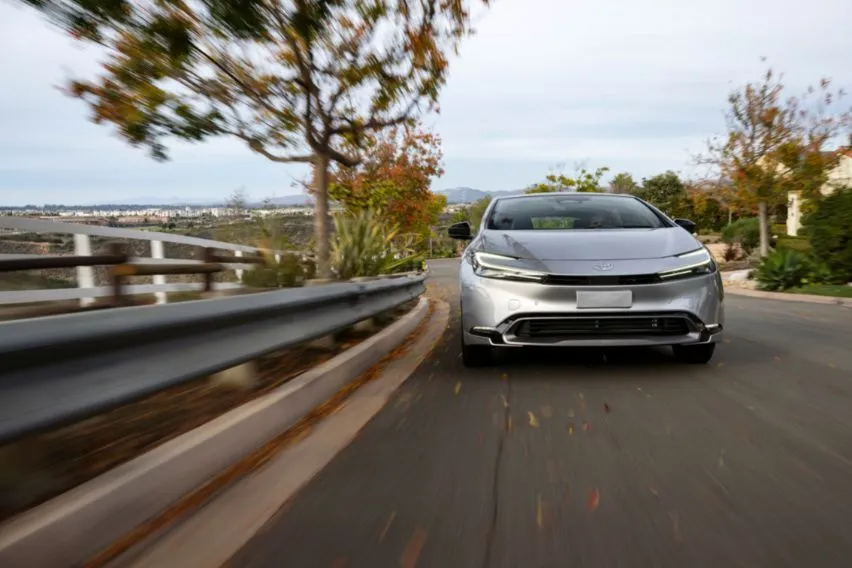 "Antisipasi Kejutan! Toyota Siap Rilis Model Elektrik Baru di GIIAS 2024"